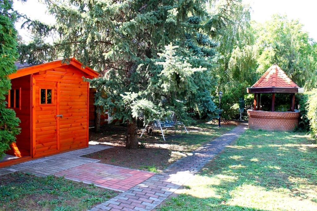 Hotel Járja Panzió Hajdúszoboszló Exterior foto